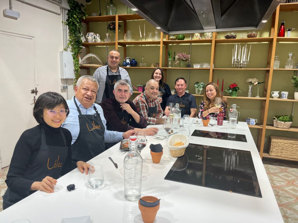 Celebración de talleres de cocina en Madrid en la escuela de cocina Loleo Eventos